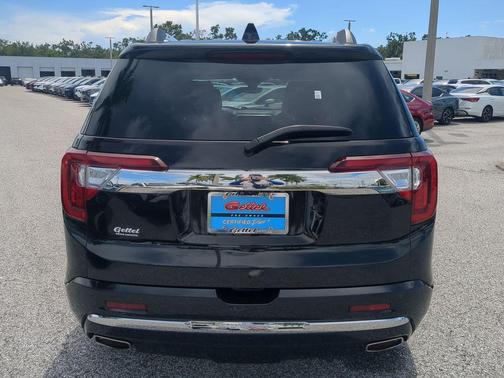 2020 GMC Acadia Denali