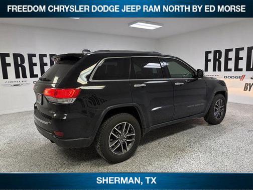 Diamond Black Crystal Pearlcoat 2019 Jeep Grand Cherokee Limited