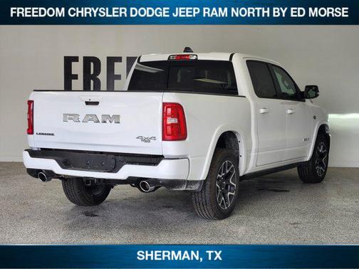 Bright White Clearcoat 2026 RAM 1500 Laramie