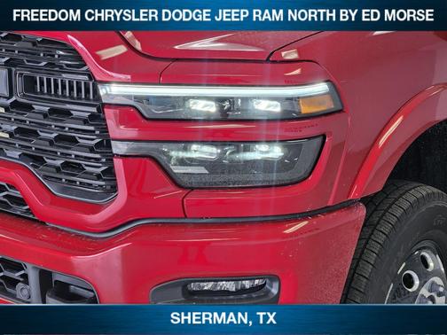 Molten Red Pearlcoat 2026 RAM 3500 Limited