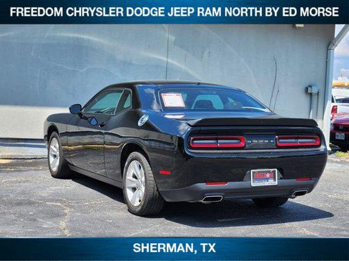 2023 Dodge Challenger SXT