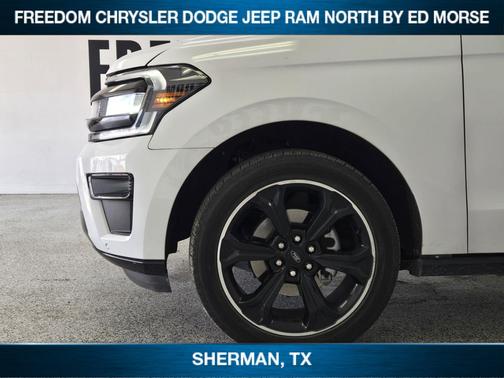 Oxford White 2024 Ford Expedition Limited