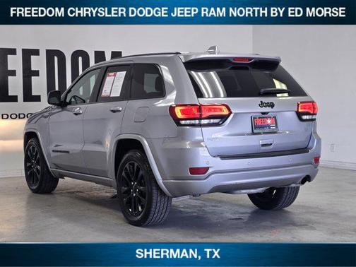 2021 Jeep Grand Cherokee Laredo