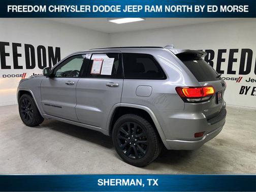 2021 Jeep Grand Cherokee Laredo