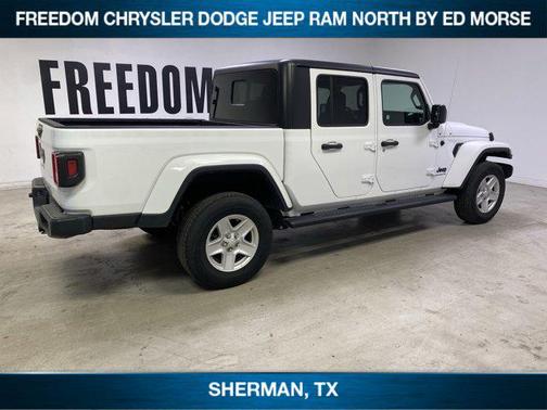 2023 Jeep Gladiator Sport S