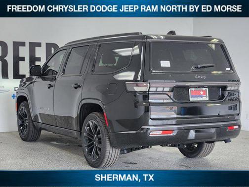 High Gloss Black 2026 Jeep Grand Wagoneer Summit Obsidian