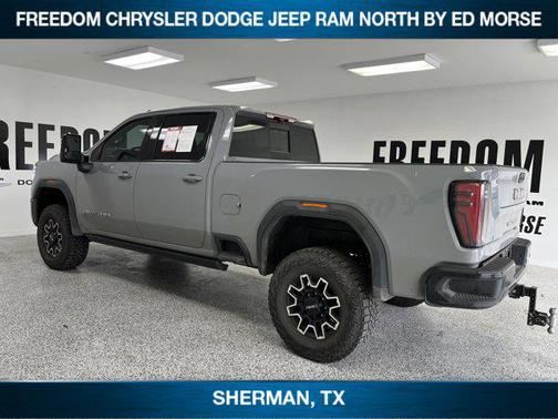 2024 GMC Sierra 2500 AT4