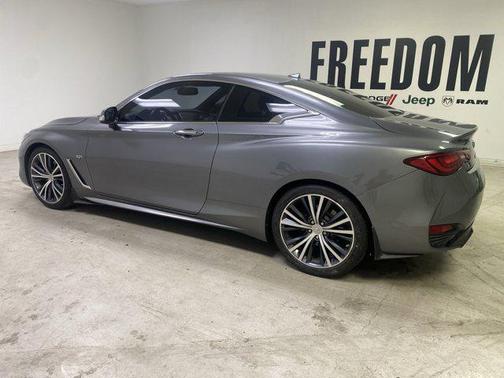 2017 INFINITI Q60 3.0T Premium