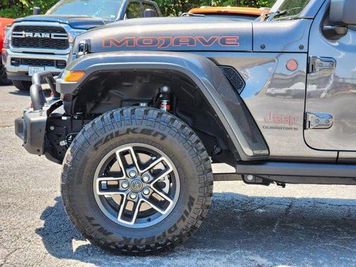 2025 Jeep Gladiator Mojave X