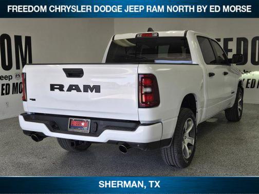 Bright White Clearcoat 2026 RAM 1500 Express