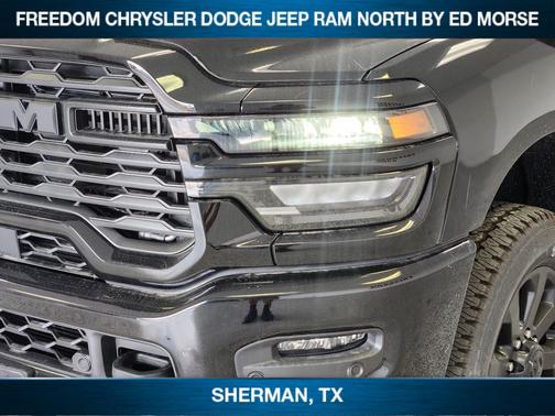Diamond Black Crystal Pearlcoat 2026 RAM 2500 Black Express
