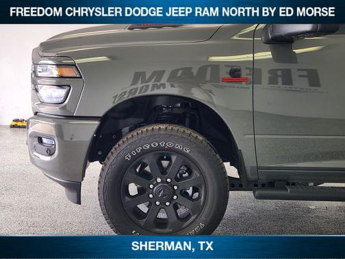 Ceramic Gray Clearcoat 2026 RAM 2500 Black Express
