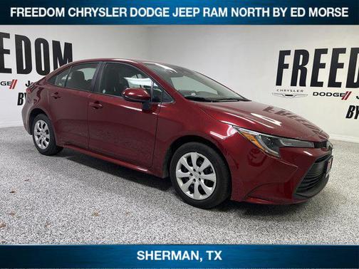 2025 Toyota Corolla LE