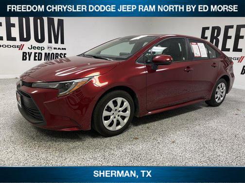 2025 Toyota Corolla LE