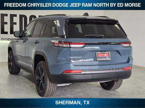 Steel Blue 2026 Jeep Grand Cherokee Limited