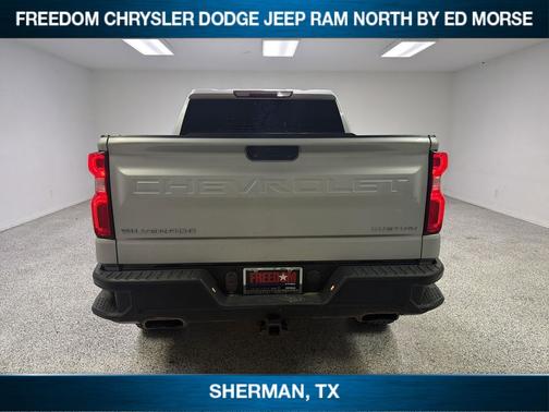 Silver Ice Metallic 2019 Chevrolet Silverado 1500 Custom Trail Boss
