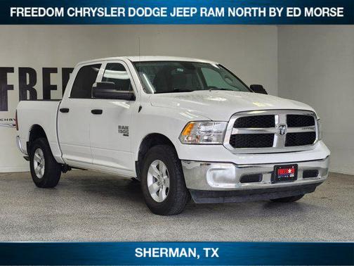 Bright White Clearcoat 2023 RAM 1500 Classic SLT
