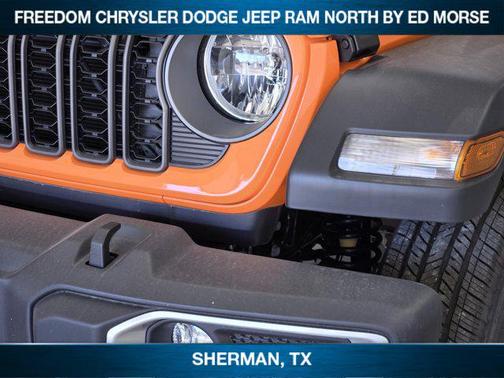 2025 Jeep Gladiator Sport S