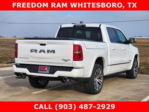 Ivory White Tri-Coat Pearlcoat 2026 RAM 1500 ST