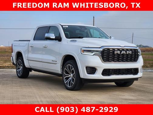 Ivory White Tri-Coat Pearlcoat 2026 RAM 1500 ST