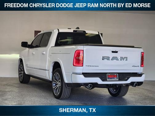 Bright White Clearcoat 2026 RAM 1500 ST