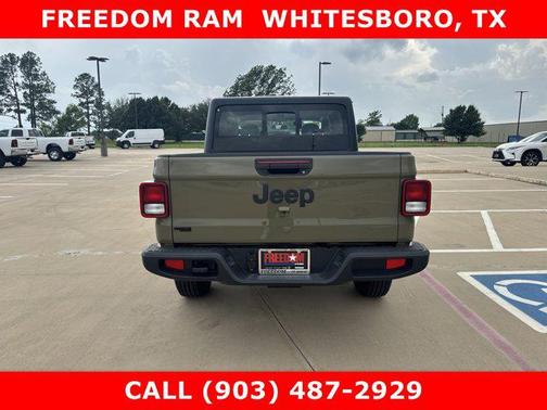 2025 Jeep Gladiator Sport