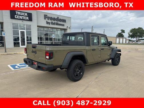 2025 Jeep Gladiator Sport