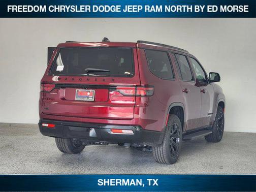 2025 Jeep Wagoneer Series II Carbide