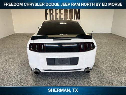 2014 Ford Mustang V6