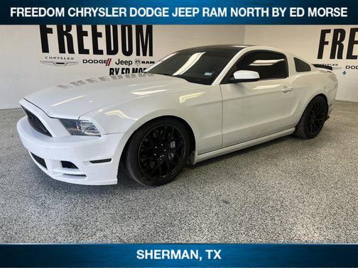 2014 Ford Mustang V6