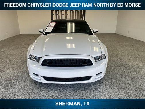 2014 Ford Mustang V6