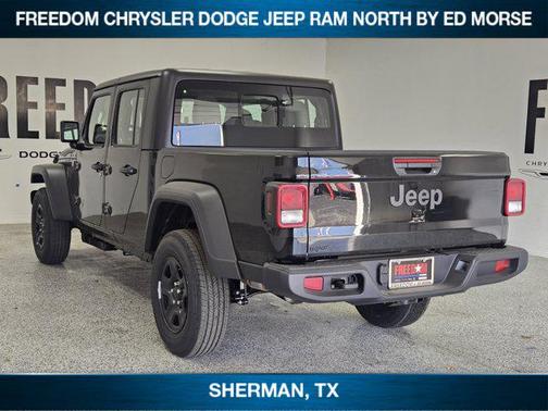 2026 Jeep Gladiator Sport