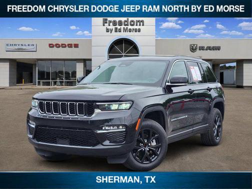 Diamond Black Crystal Pearlcoat 2024 Jeep Grand Cherokee Limited