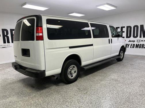 2023 Chevrolet Express 3500 LS
