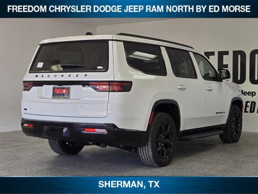 2025 Jeep Wagoneer Series II Carbide