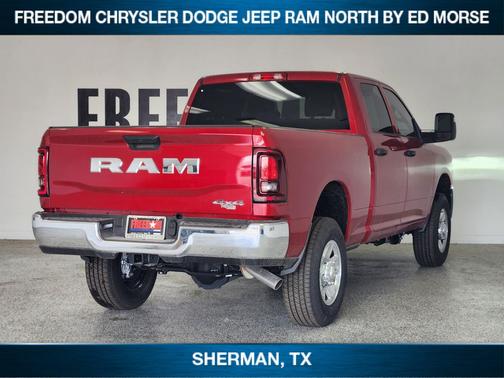Molten Red Pearlcoat 2026 RAM 2500 Tradesman