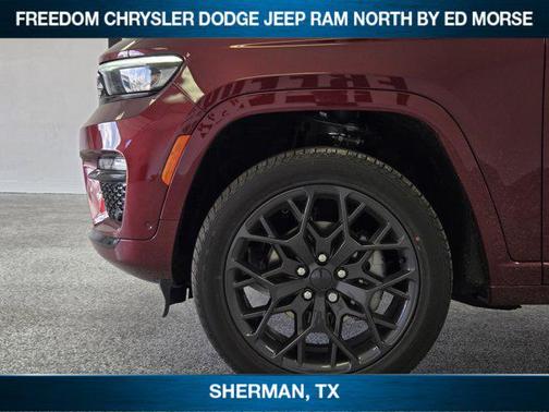2025 Jeep Grand Cherokee Summit