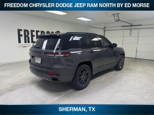 2025 Jeep Grand Cherokee Summit