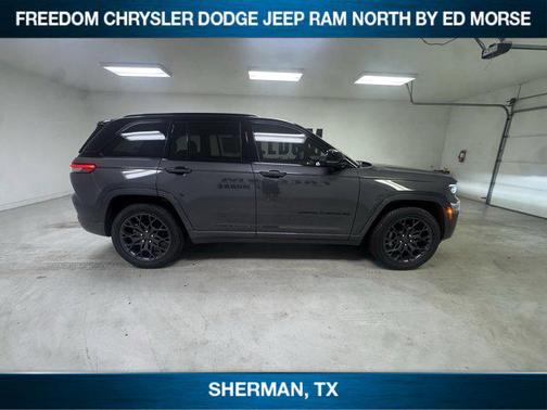 2025 Jeep Grand Cherokee Summit