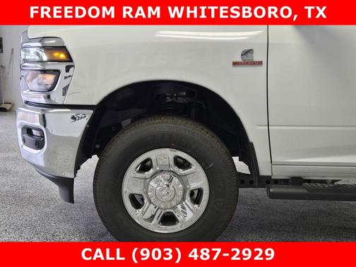 Bright White Clearcoat 2026 RAM 2500 Tradesman