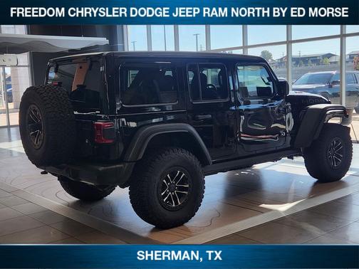 Black Clearcoat 2026 Jeep Wrangler Moab 392