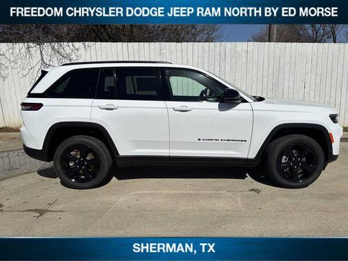 2025 Jeep Grand Cherokee Altitude