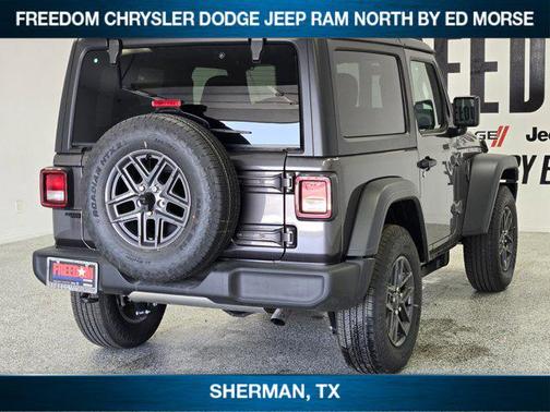 Granite Crystal Metallic Clearcoat 2026 Jeep Wrangler Sport