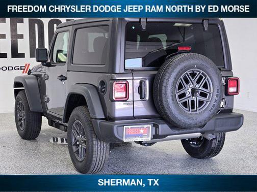 Granite Crystal Metallic Clearcoat 2026 Jeep Wrangler Sport