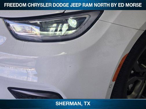 2026 Chrysler Pacifica L