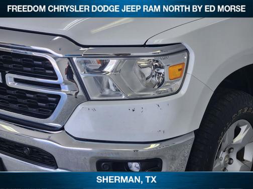 Bright White Clearcoat 2024 RAM 1500 Big Horn/Lone Star