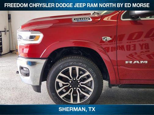 Molten Red Pearlcoat 2026 RAM 1500 Longhorn