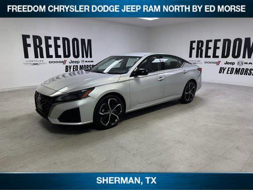 2024 Nissan Altima 2.5 SR