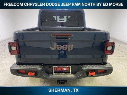 2025 Jeep Gladiator Mojave X