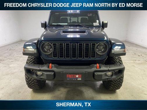 2025 Jeep Gladiator Mojave X